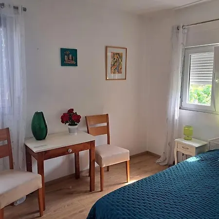Apartment Green Latis *